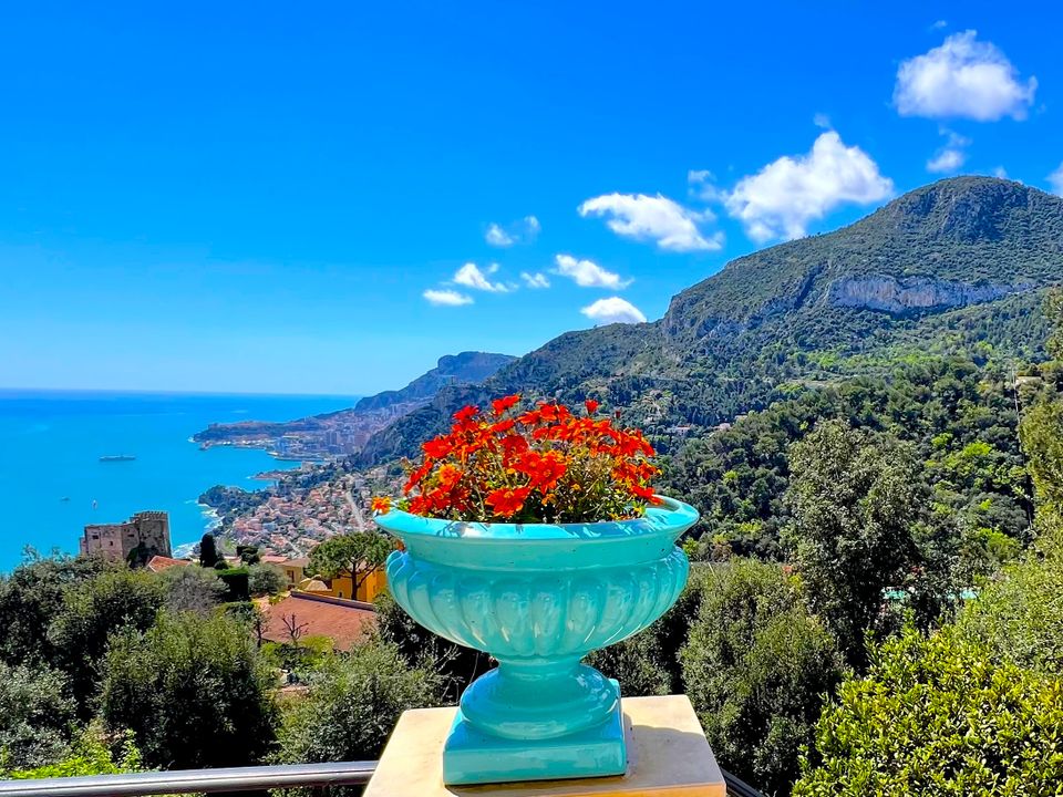 Villa i Roquebrune-Cap-Martin, Alpes-Maritimes - bilde 2